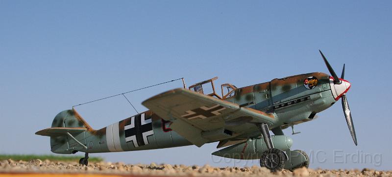 Bf 109 E-7 Trop Airfix 1-72 Hellinger Othmar 02.JPG